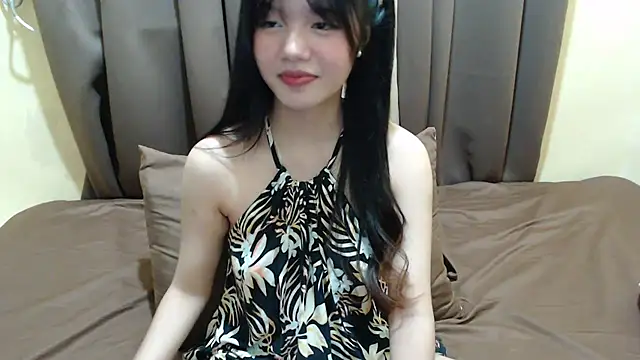 Chat +18 de x_brittany_x ao vivo