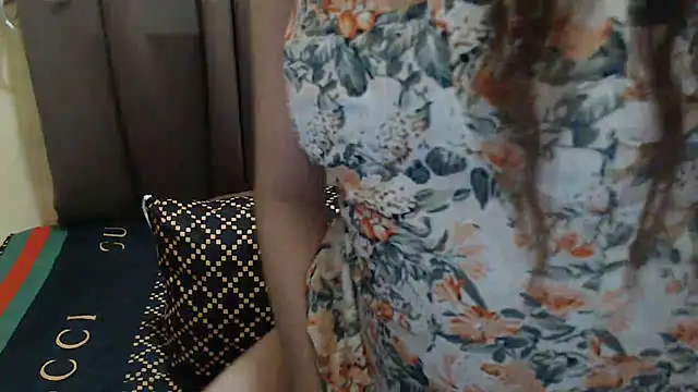 x_brittany_x's Webcam Show