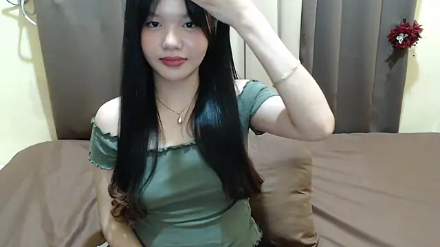 x_brittany_x Adlı Modelin Web Kamerası Şovu