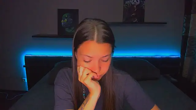 AlexaBarkley élő XXX-chatje