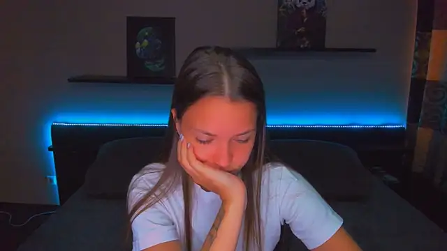 Онлайн чат XXX AlexaBarkley