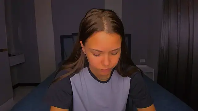 AlexaBarkleyn Live XXX chat