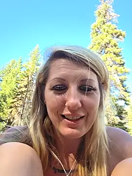 SheIsSomething Webcam show