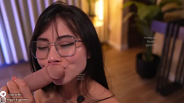 gigi_ulala1 라이브 XXX 채팅