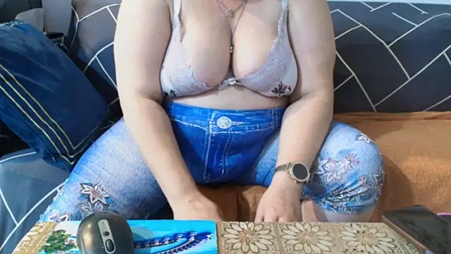 HotBiPaar Chat XXX in diretta