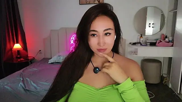 JustAngel77 Adlı Modelin Canlı XXX Sohbeti