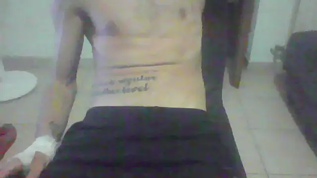 ngulasoret Show in webcam