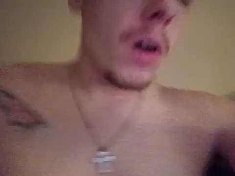 הופעת וובקאם של xXxXxCatDaddyxXxXx