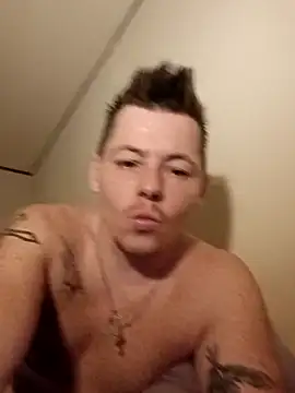 Pokazy przed kamerką – xXxXxCatDaddyxXxXx