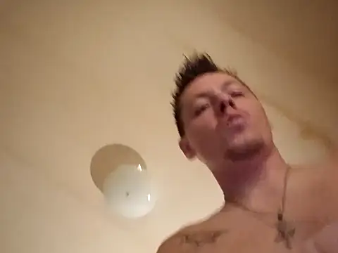 Pertunjukan Kamera Web xXxXxCatDaddyxXxXx
