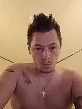 הופעת וובקאם של xXxXxCatDaddyxXxXx