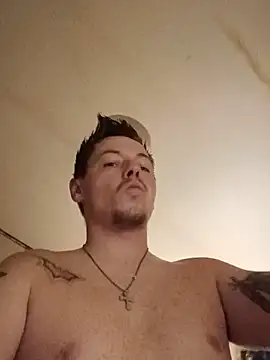 Pokazy przed kamerką – xXxXxCatDaddyxXxXx