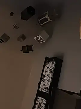 stormyybabe: διαδικτυακό σόου στην κάμερα