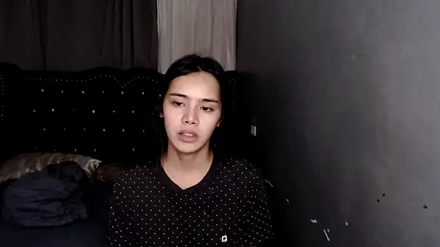 shecutie69 Pertunjukan Webcam