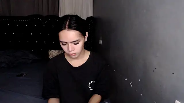 shecutie69 Pertunjukan Webcam