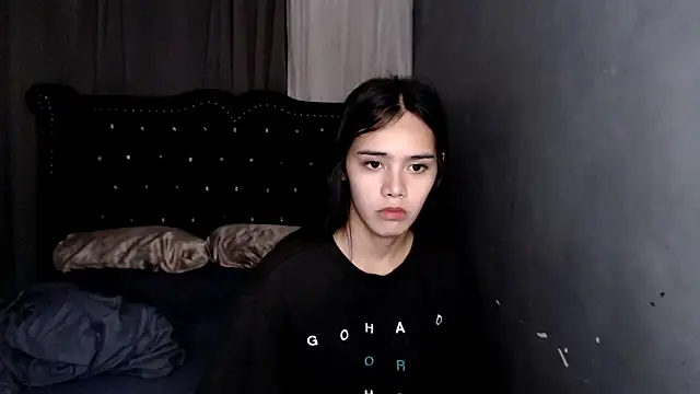 shecutie69's Webcam Show