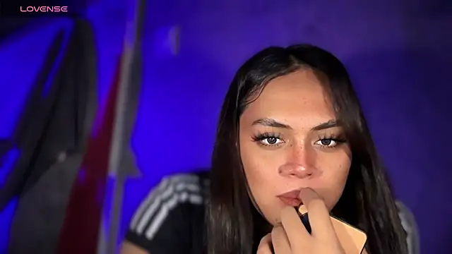 Sweet_Khimmyn Webbikameraesitys