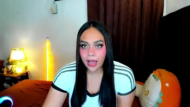 Show de Sweet_Khimmy na webcam