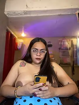 KhimMadnessxx Pertunjukan Webcam