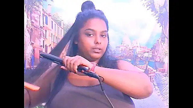 Indianfairy99: διαδικτυακό σόου στην κάμερα