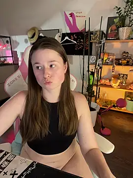 Chat +18 de sweetest_pie ao vivo