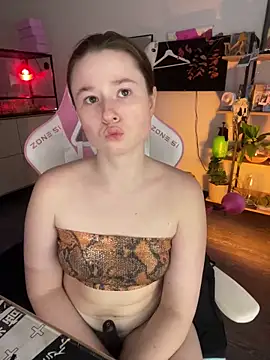 sweetest_pie Live XXX-Chat