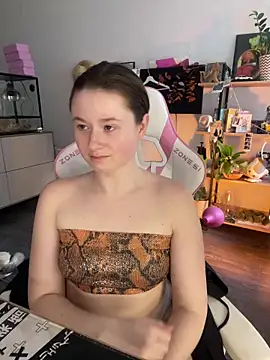 sweetest_pie's Live XXX Chat