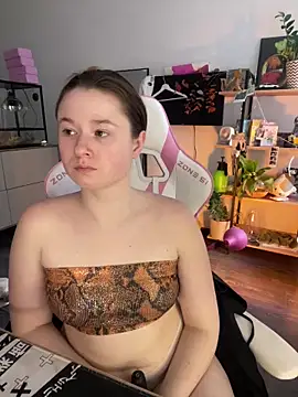 sweetest_pie's Live XXX Chat