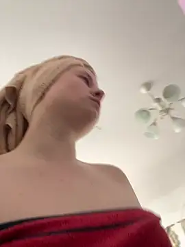 sweetest_pie's Live XXX Chat