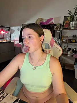 sweetest_pie's Live XXX Chat