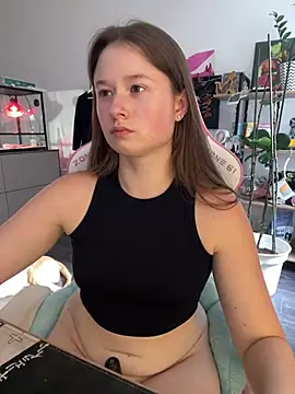 sweetest_pie Live XXX-chat