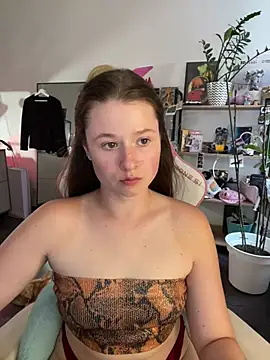 sweetest_pie live XXX chat