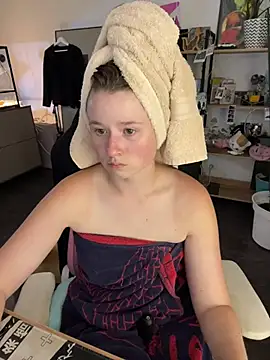sweetest_pie Adlı Modelin Canlı XXX Sohbeti