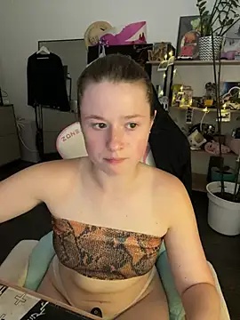 sweetest_pie's Webcam Show