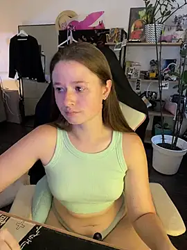 sweetest_pie Adlı Modelin Canlı XXX Sohbeti