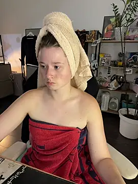 sweetest_pie's Live XXX Chat
