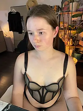 sweetest_pie's Live XXX Chat