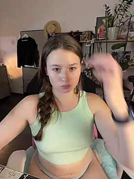 sweetest_pie Show in webcam