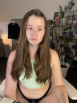 Pokazy przed kamerką – sweetest_pie
