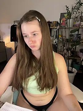 sweetest_pien Webbikameraesitys