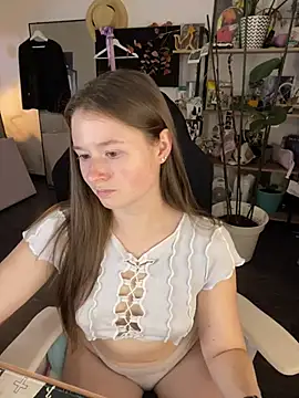sweetest_pie Adlı Modelin Canlı XXX Sohbeti