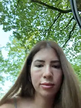 הופעת וובקאם של ClaireBree