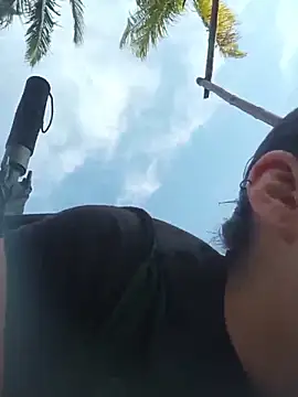 carmesix Show in webcam