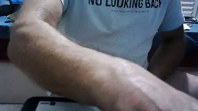 eduar570's Webcam Show