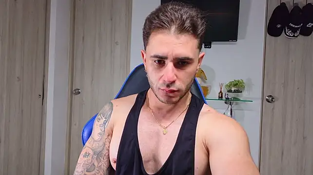 Show webcam de Latino_stud4u