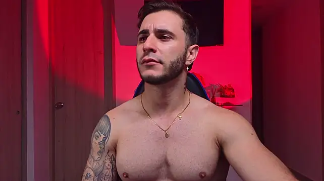 Latino_stud4uのウェブカメラショー