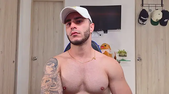 عرض كام Latino_stud4u
