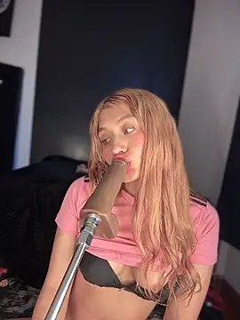 _Danna Show in webcam