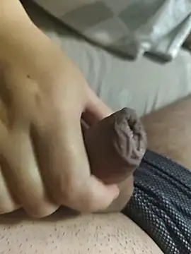 Webkamerová show MadaamJizz_DickLewd