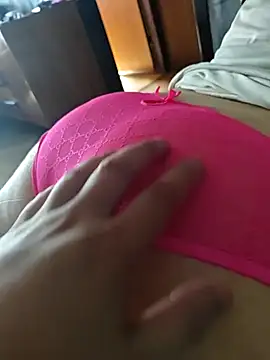 MadaamJizz_DickLewd Webcam show